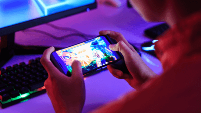 10 Mobile MMORPGs To Dive Into On The Go In 2023